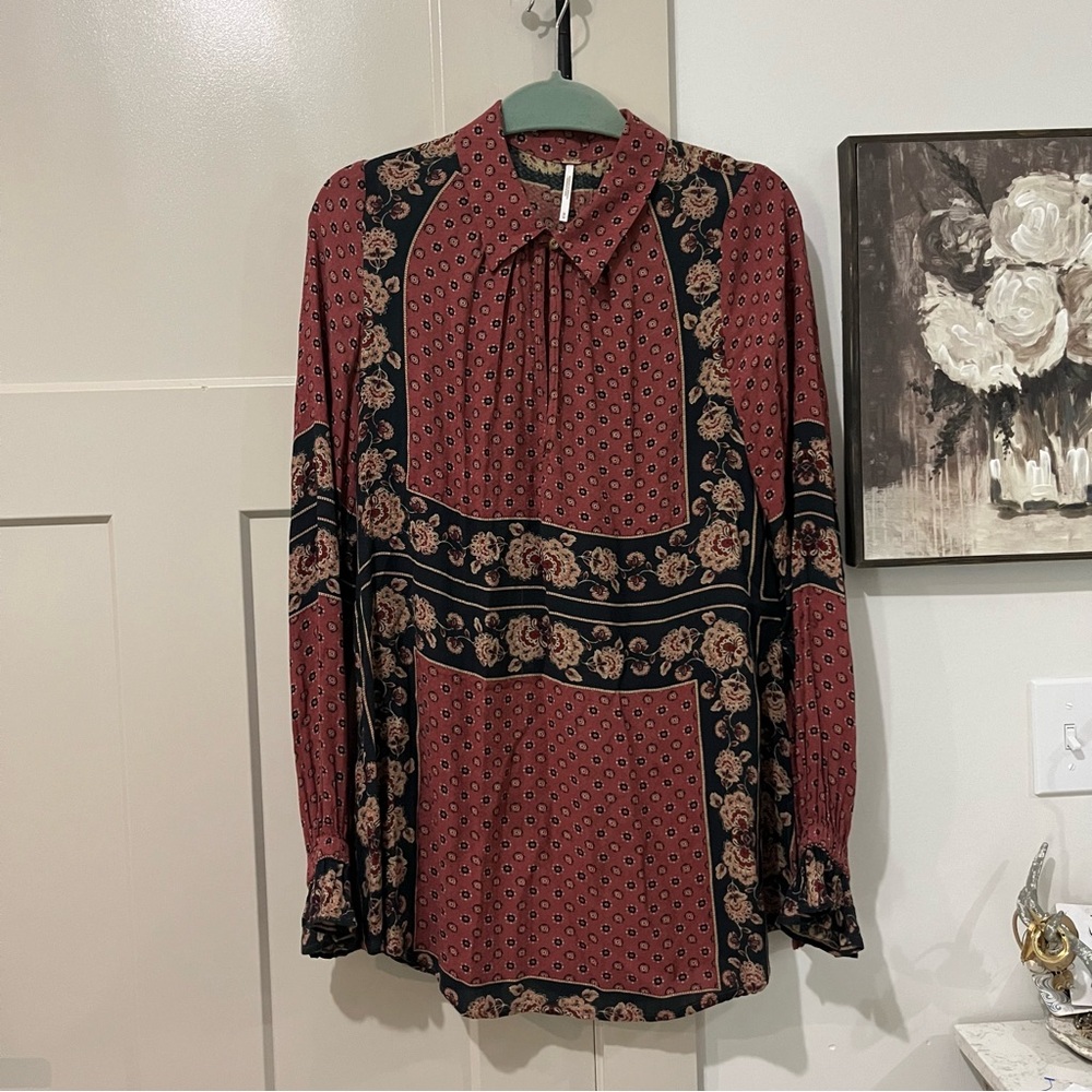 Free People Border Print Collar Tunic size Medium